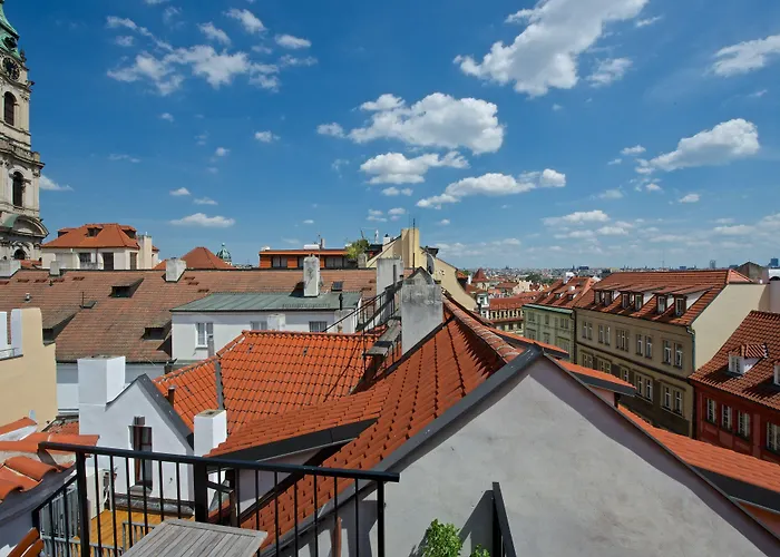 Apartments Residence U Mecenase