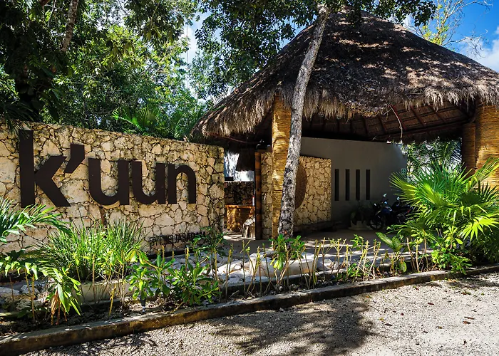 Kuun Taak Tulum