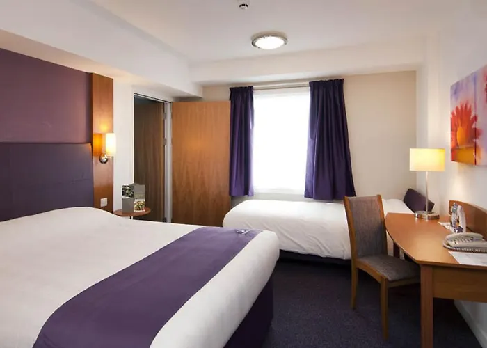 Central hotel: Premier Inn Glasgow City Centre South
