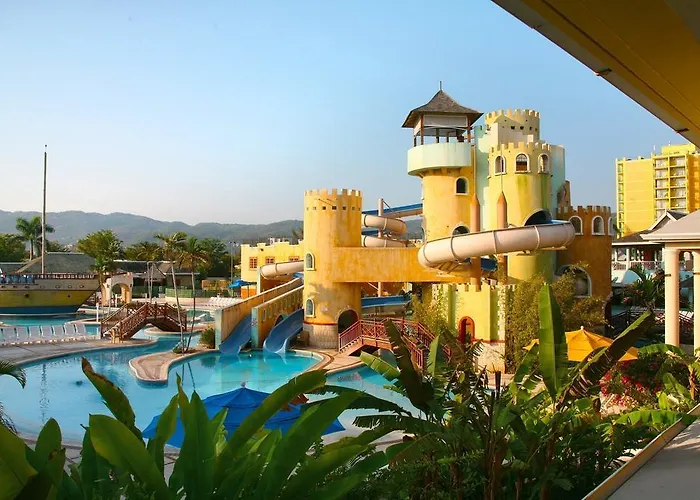 Sunscape Splash And Spa