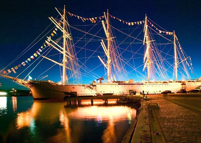 Pet Friendly hotel: Hotel Barken Viking