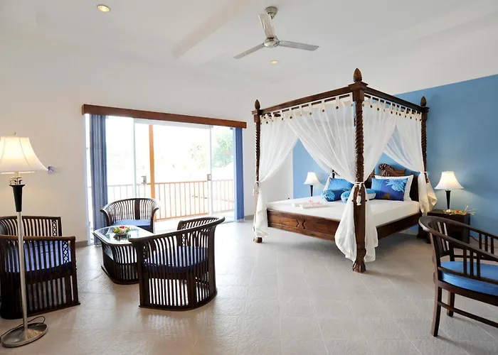 In Luxury hotels Aquarius Beach