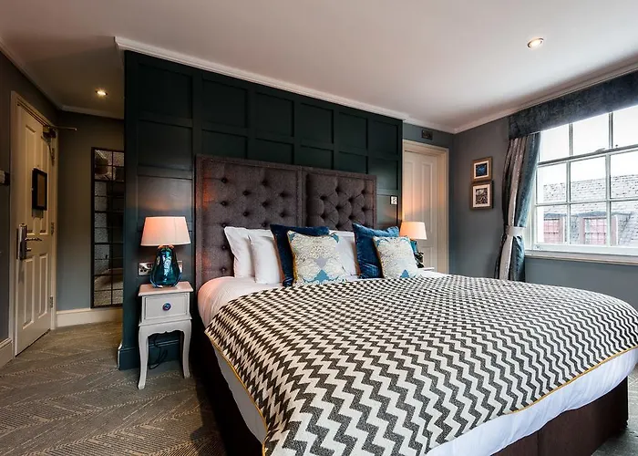 Family Friendly Hotels City Gate