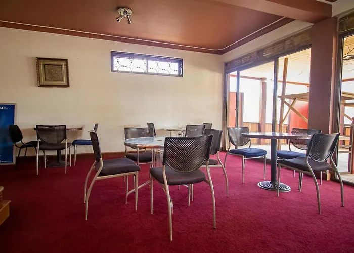 Pet Friendly hotel: Alfa Hotel Munyonyo
