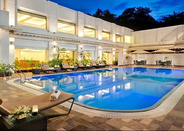 5 star hotel: Hotel Hindusthan International, Kolkata