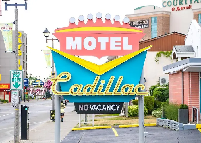 Resort: Cadillac Motel Niagara
