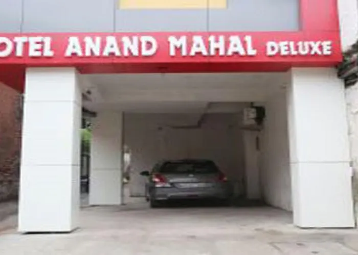 Anand Mahal