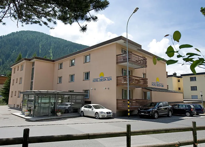 Central hotel: Cresta Sun