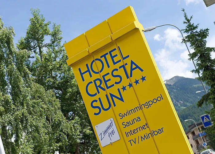 Сity center hotels Cresta Sun