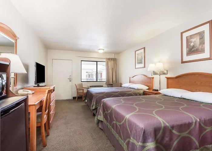 Hotel: Super 8 By Wyndham Tempe/Asu/Airport