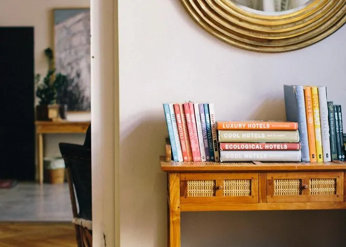 Beach hotel: Bertrams Hotel