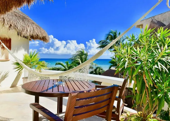 Hotel de praia: Playa Palms Beach Hotel