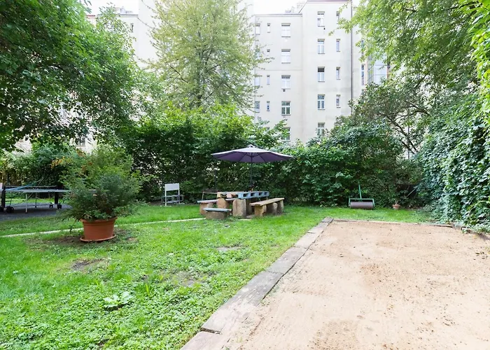 Hostel Dakura