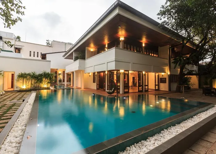 Hotels With Four Stars Colombo Court & Spa